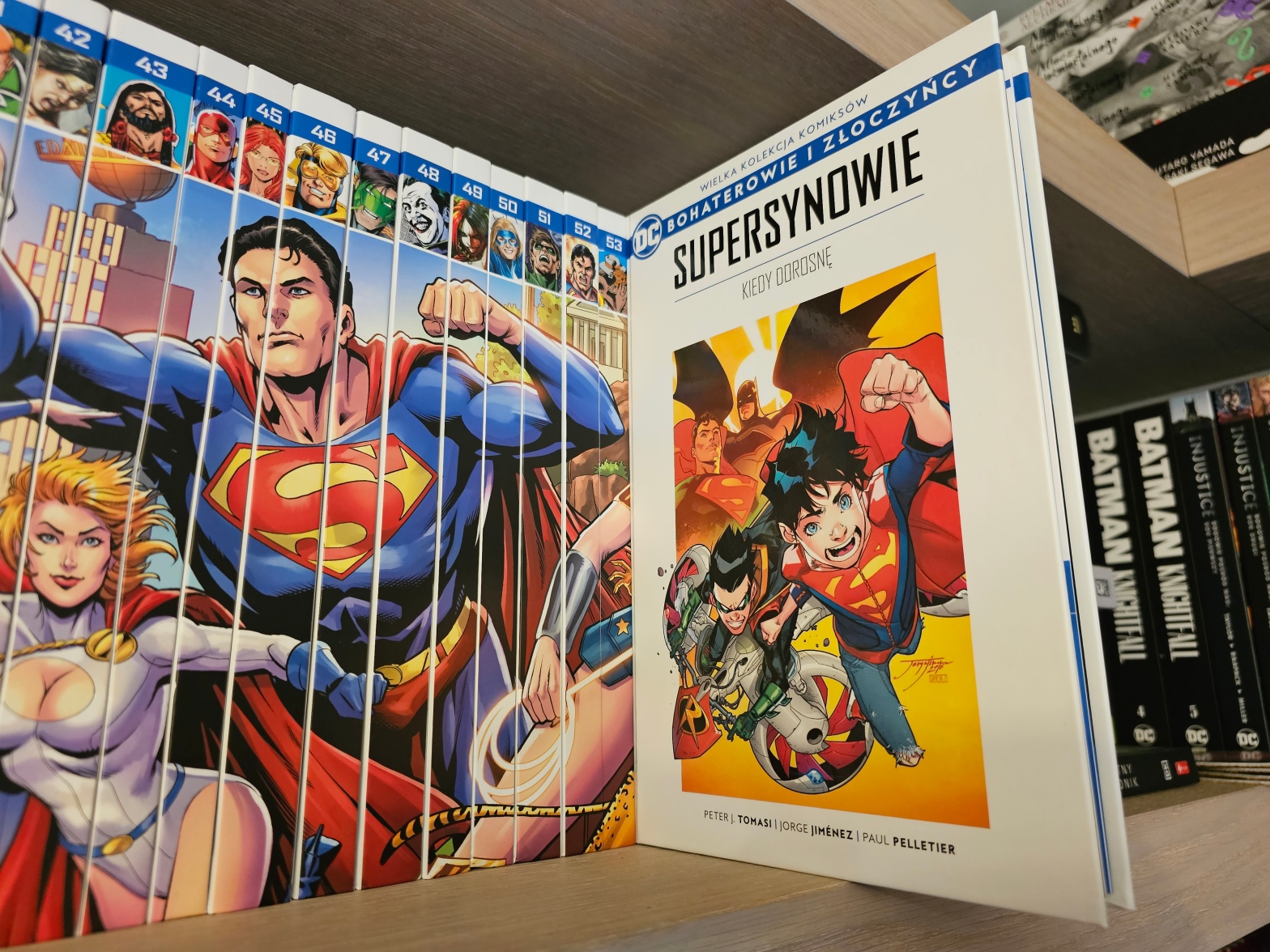 Supersynowie. Kiedy dorosnę (Bohaterowie i Złoczyńcy DC – tom 54)