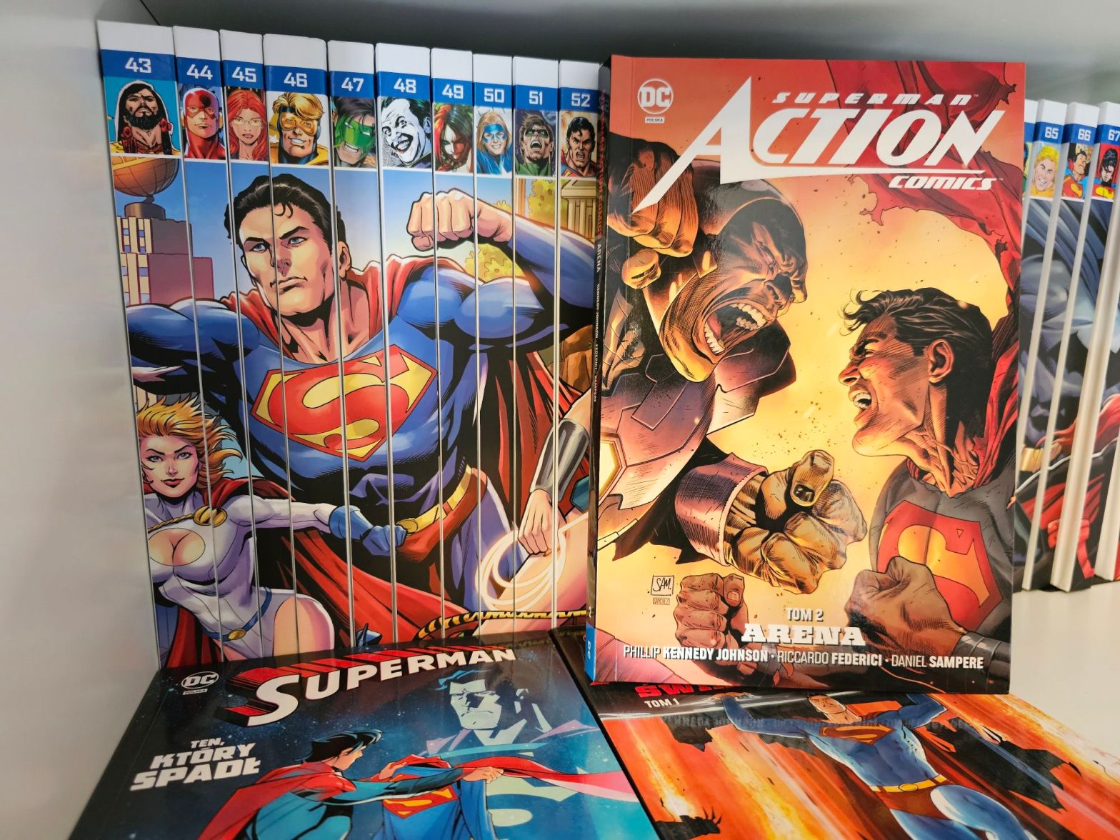 Superman Action Comics. Tom 2. Arena
